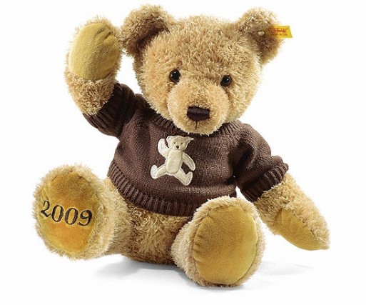 Retired Steiff Bears - COSY YEAR BEAR 2009