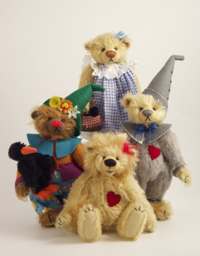 Retired Bears and Animals - OZ BEARS SET OF 4