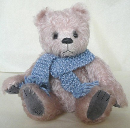 Retired Ellie Bears - TITCH 8"