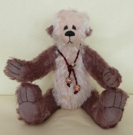 Retired Ellie Bears - SWEET PEA 11"