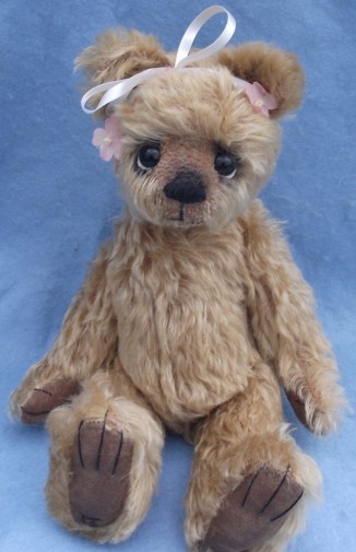 Retired Ellie Bears - HONEY 30CM