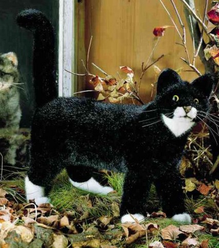 Retired Kosen Animals - BLACK & WHITE CAT STANDING 40CM