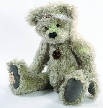 Retired Bears and Animals - LAURIE 35CM