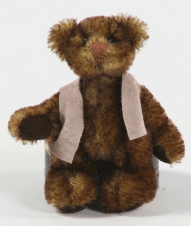 Retired Bears and Animals - GRAHAM'S APPLE 3½"