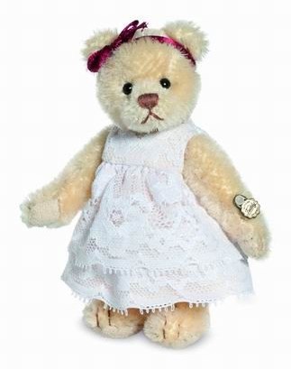 Retired Bears and Animals - ANTONIA 10CM