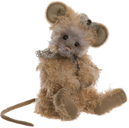 Retired Isabelles - HALLOUMI (MOUSE) 11"