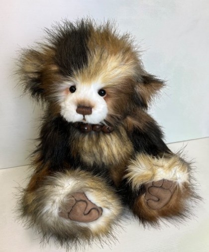 Pre-Loved - Charlie Bears - PRE-LOVED: CHARLIE BEARS MRS LOVELY 19"