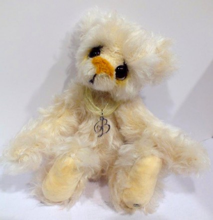 Retired Kaycee Bears - BONNIE 9"