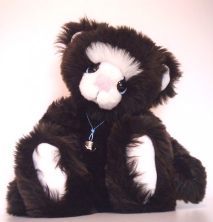 Retired Kaycee Bears - BRUV KAYCEE 13"