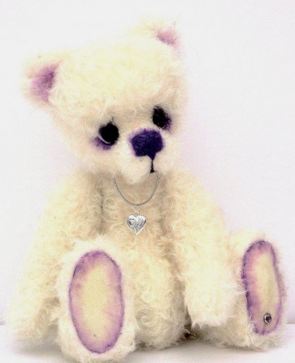 Retired Kaycee Bears - LUCY LOCKET 25.5CM