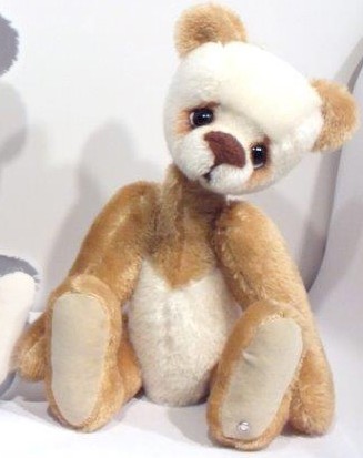 Retired Kaycee Bears - MO 11"