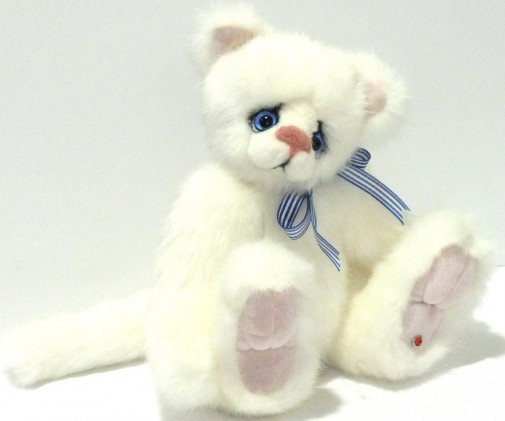 Retired Kaycee Bears - MOONSHINE CAT 10"