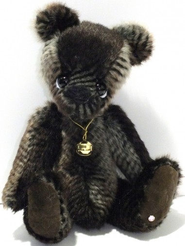 Retired Kaycee Bears - RUBEN 10½"