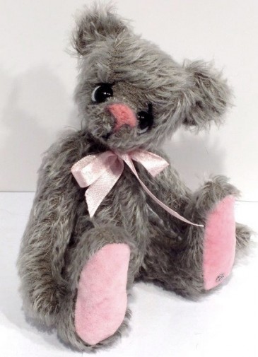 Retired Kaycee Bears - TILLY 8½"