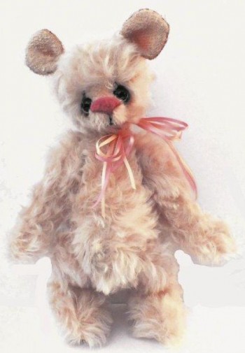 Retired Kaycee Bears - MILLIE MOUSE 28CM