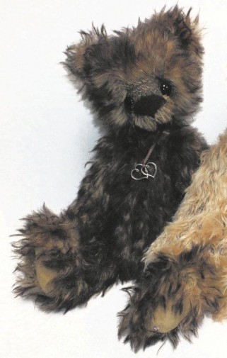 Retired Kaycee Bears - RUM 45.5CM