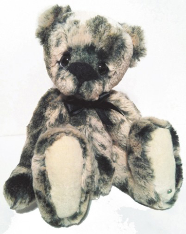 Retired Kaycee Bears - TARQUIN 28CM