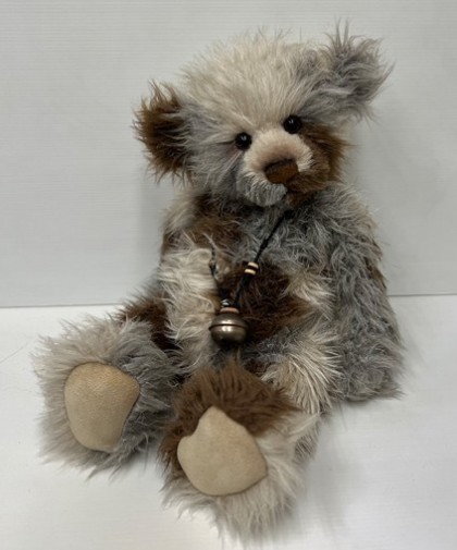 Pre-Loved - Charlie Bears - PRE-LOVED: CHARLIE BEARS BRONWYN 16.5"
