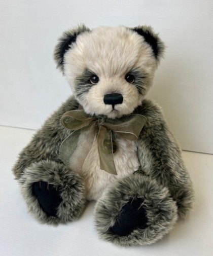 Pre-Loved - Charlie Bears - PRE-LOVED: CHARLIE BEARS NICOLA 14"