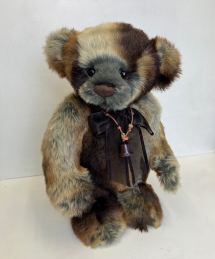 Pre-Loved - Charlie Bears - PRE-LOVED: CHARLIE BEARS FABIAN 15.5"