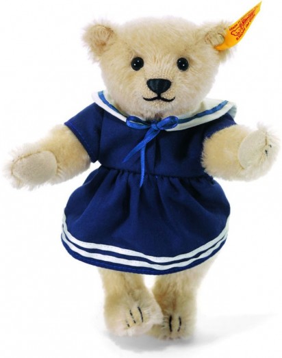 Retired Steiff Bears - AMY TEDDY BEAR 21CM