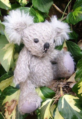 Retired Bears and Animals - KENNETH KOALA 6½"